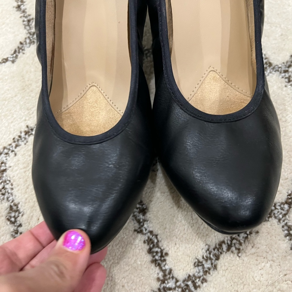 Naturlizer shoes